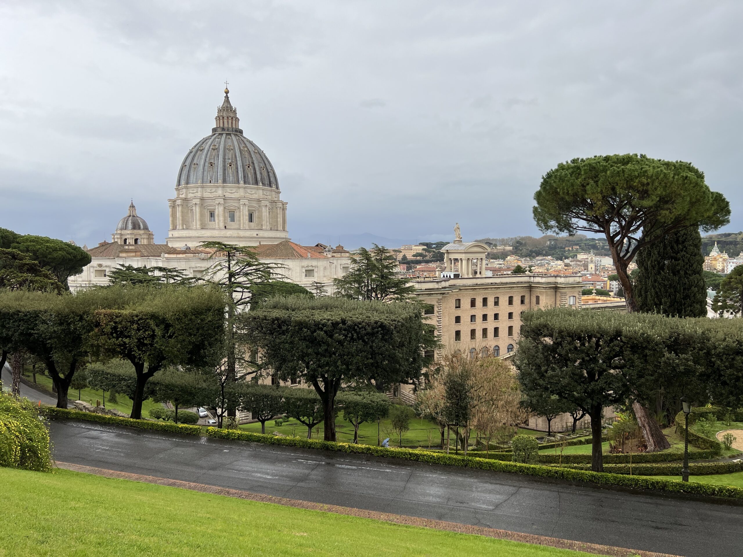 Watykan i tajemnica grobu świętego Piotra